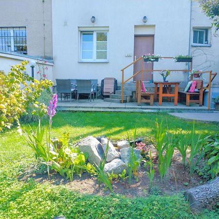 شقة Duplex With Garden براغ المظهر الخارجي الصورة
